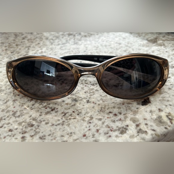 GUCI women’s sunglasses - Picture 1 of 5
